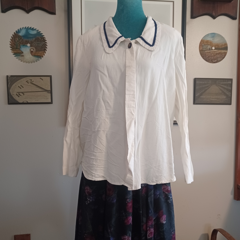 Vintage Anthony Mark Hankins White Blouse with Navy Trim - Size 14